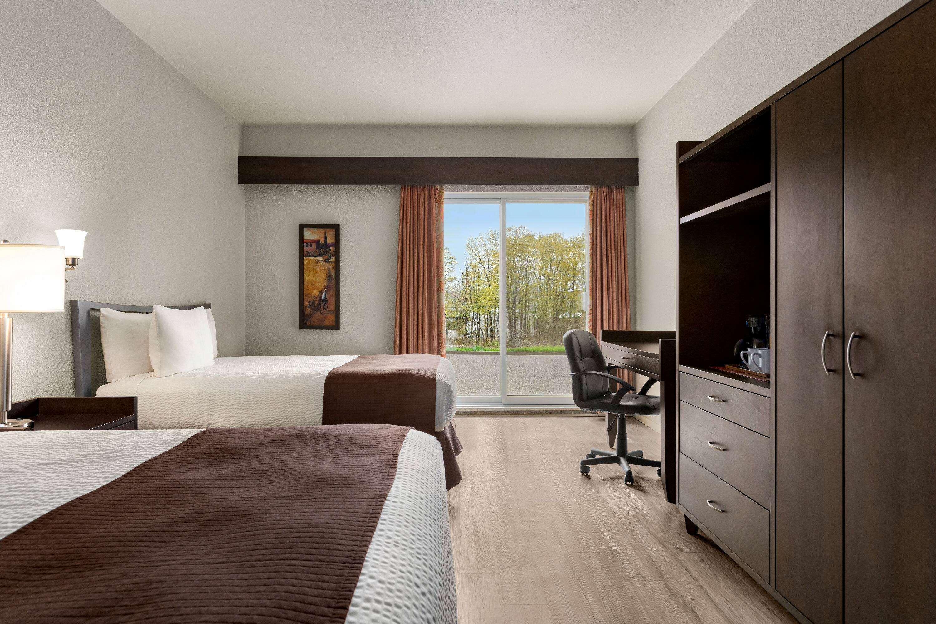 Days Inn By Wyndham Montmagny Exterior foto